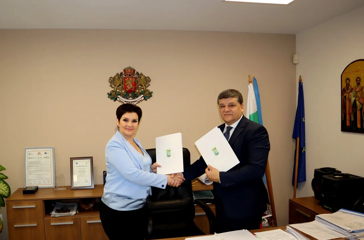 Община Струмяни и Община Сафянска с меморандум за сътрудничество