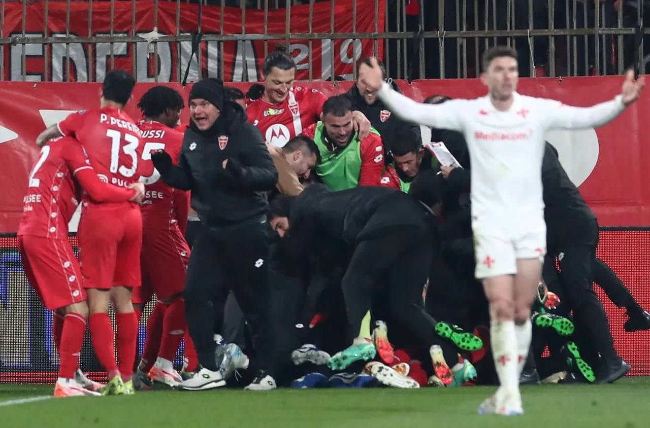 Малдини върна надеждите на Монца