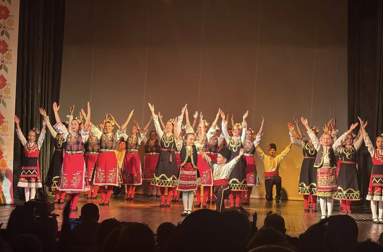 Фолклорен ансамбъл "Самоков“ отбеляза 10 години