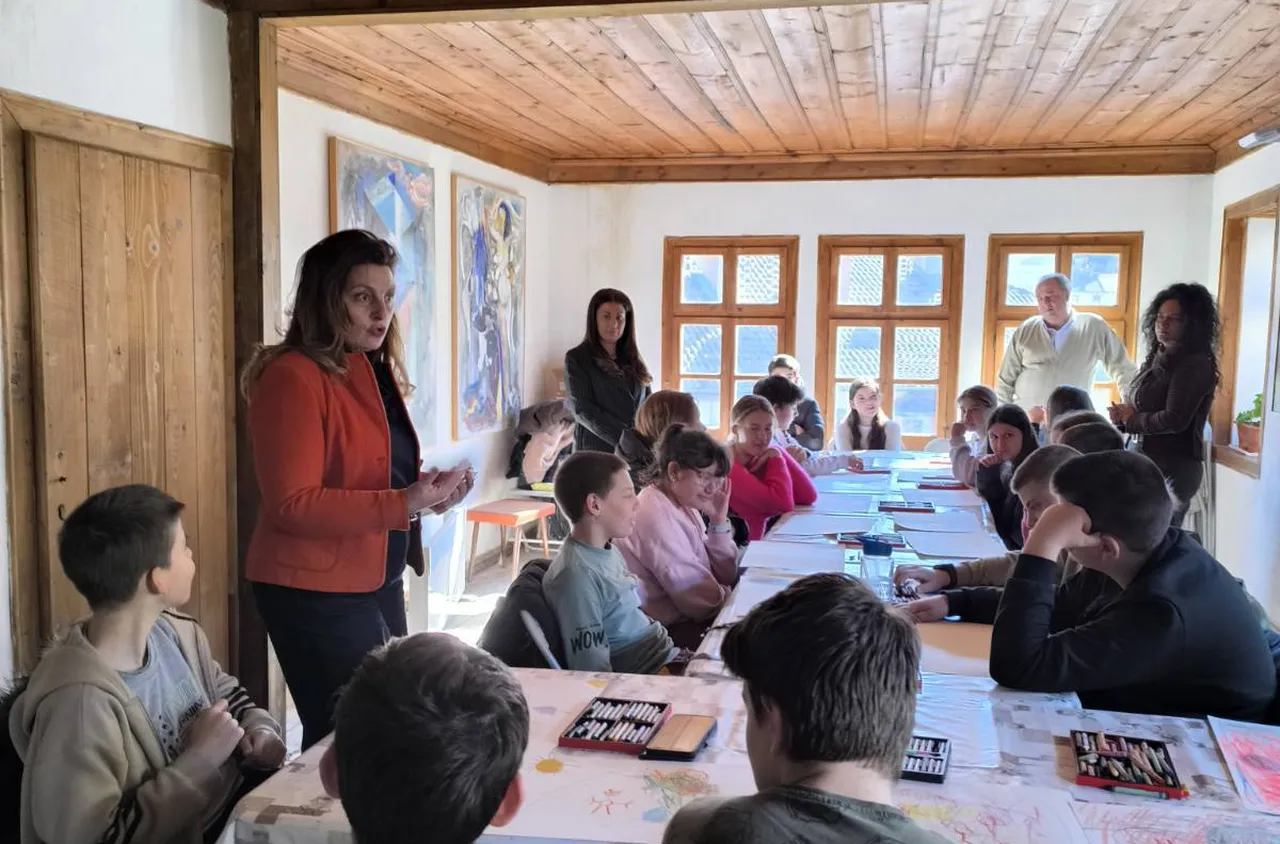 "Цветни емоции“ събра ученици в Къща-музей „Петър Пиронков“