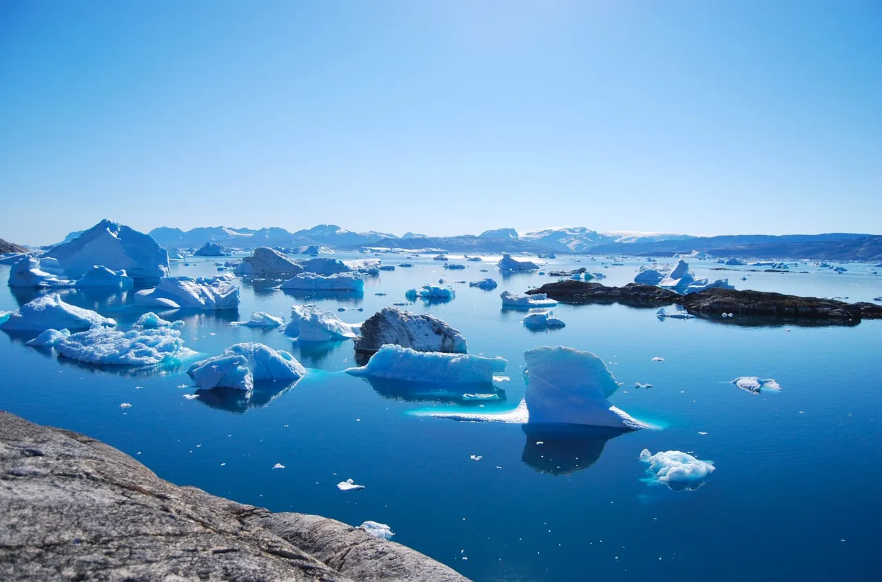 Ледът в Арктика изчезва