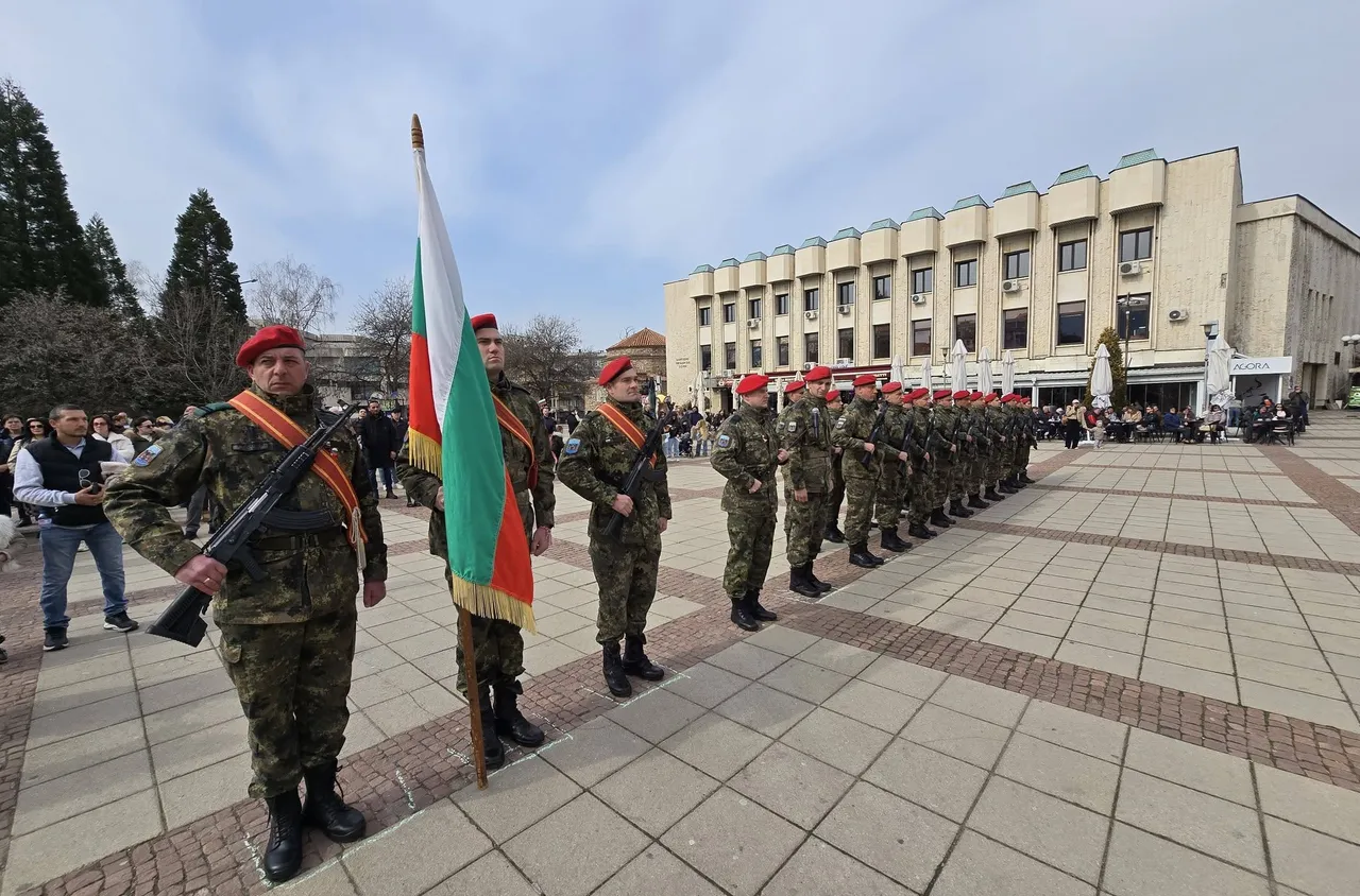 Дупница отбеляза 3 март