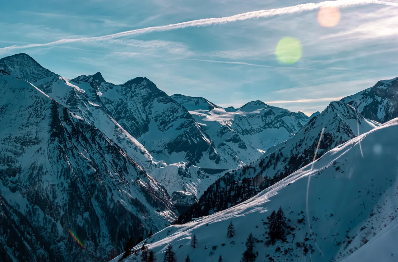 Лоши са условията в планините, има опасност от лавини