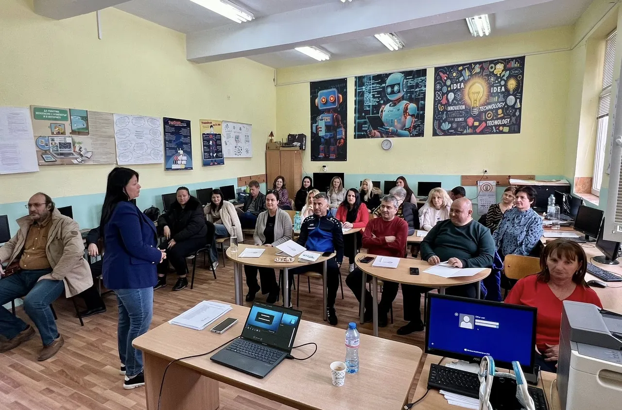 Обучение по киберсигурност в училище в Микрево