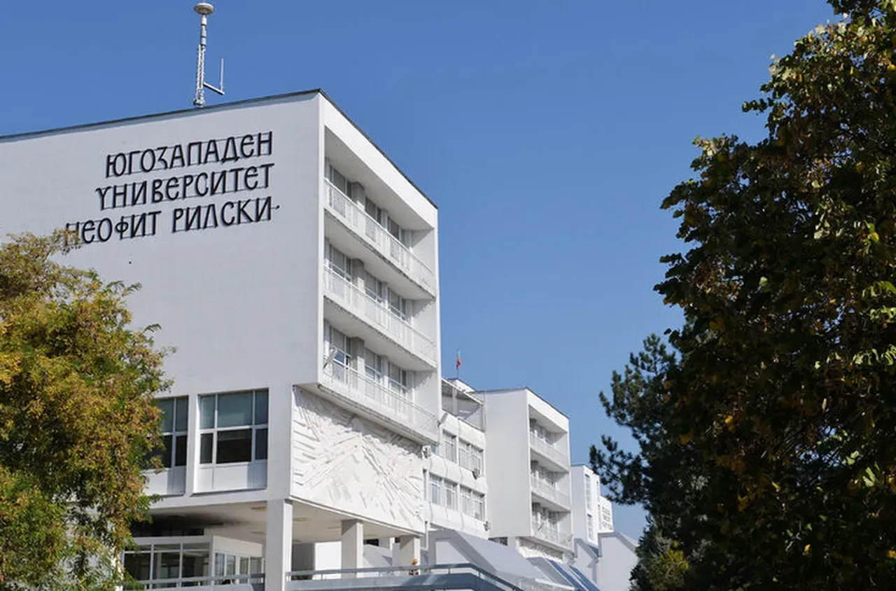 В ЮЗУ провеждат първия майсторски STEM клас в България