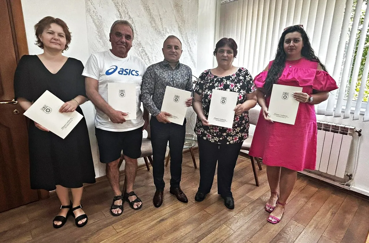 Кметът на Сандански подписа анекс за по-добри условия за образователния сектор