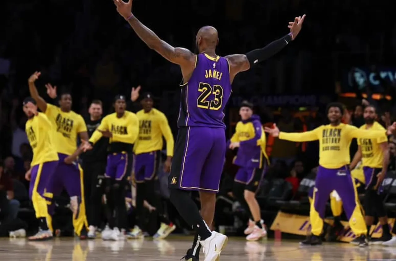 Леброн Джеймс празнува рожден ден