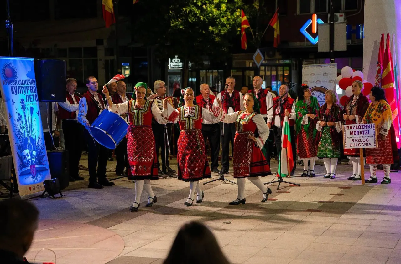"Разложки мераци" покори международната сцена в Крива Паланка