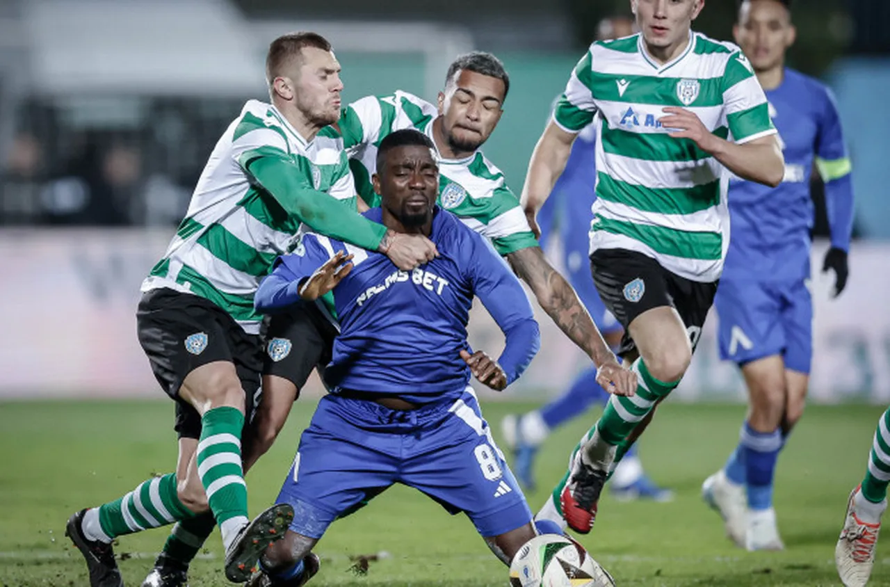 Черно море наказа и Левски у дома