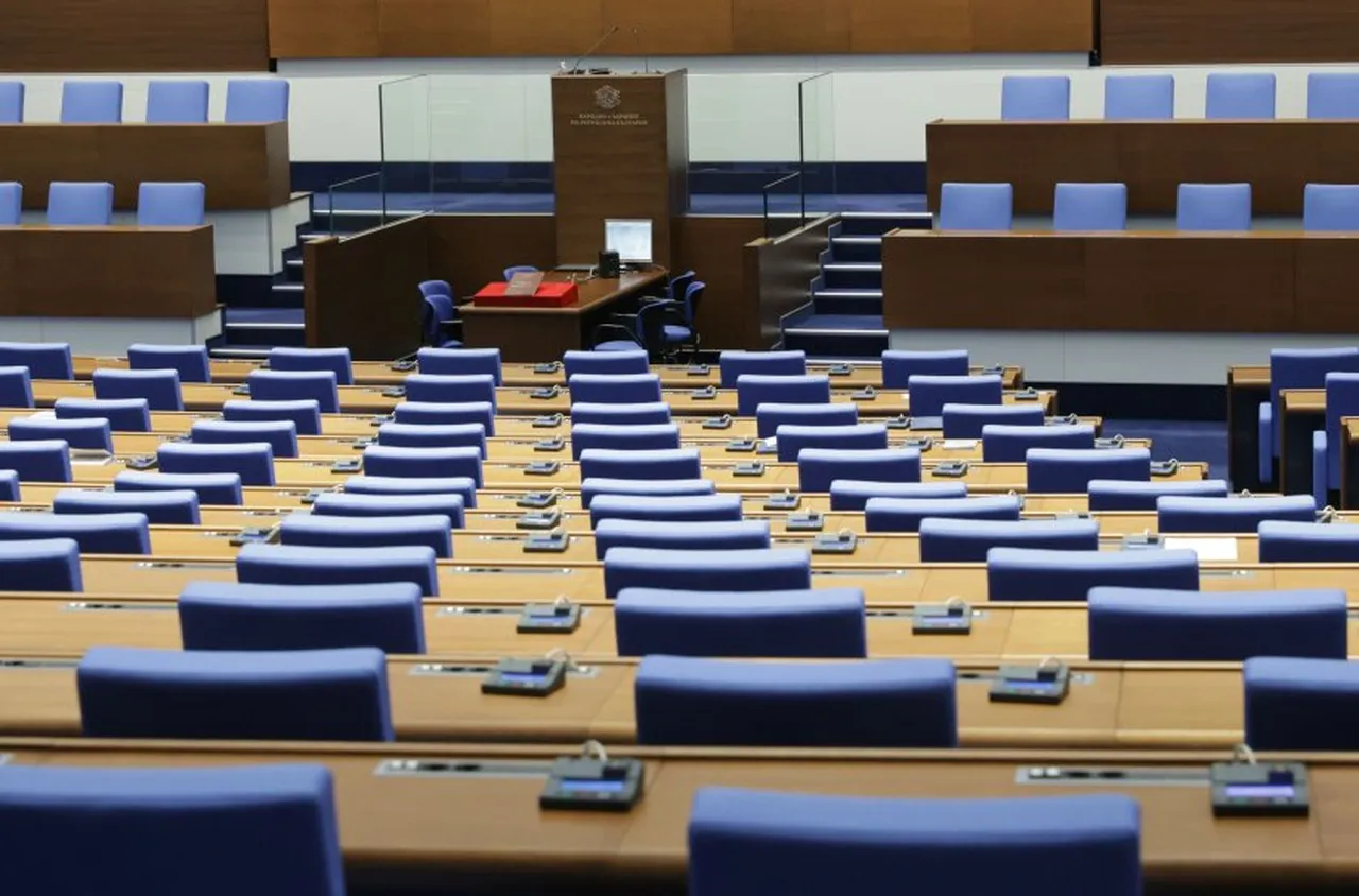 Парламентът отново няма да работи