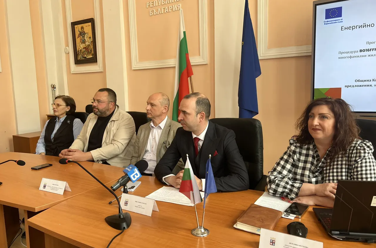 Кюстендил започна енергийното обновяване на 13 жилищни блока