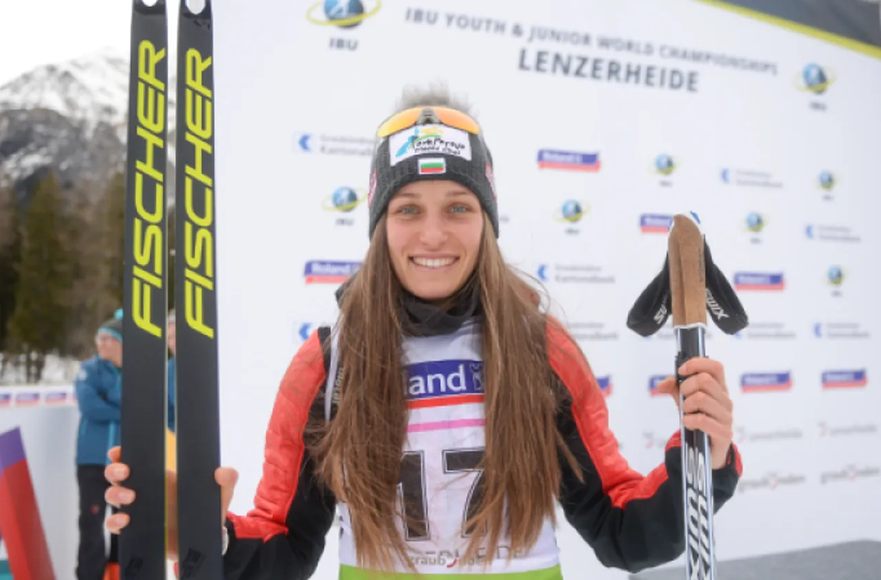 След 20 години отново българка на подиума за Световната купа по биатлон