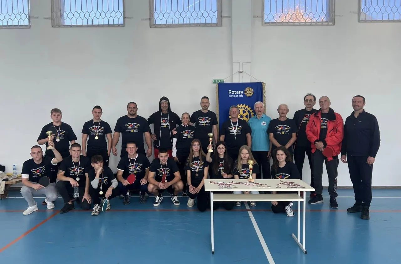 Състезатели по тенис на маса си оспорваха Купата на Ротари клуб