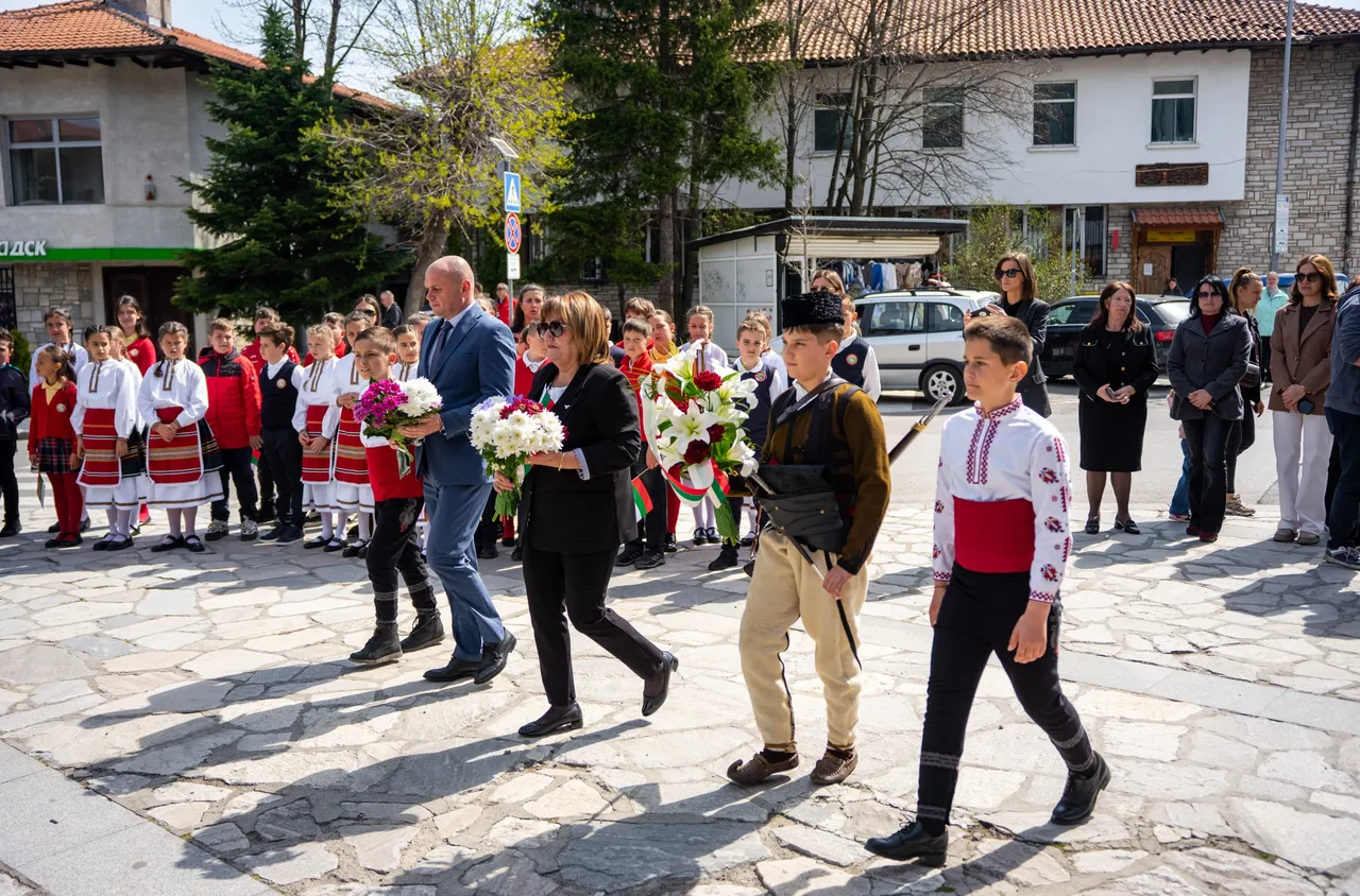 Вдъхновяващи инициативи в Банско по повод 150 години от Априлското въстание