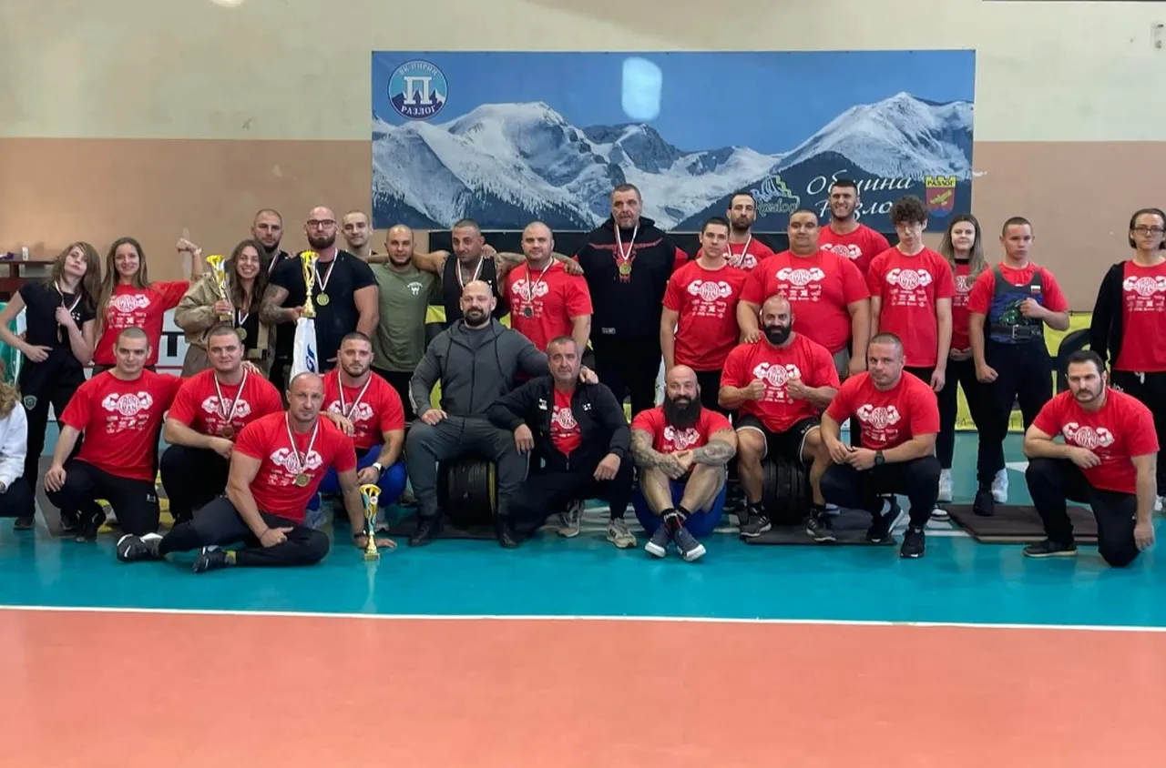 Силов трибой с благотворителна кауза се проведе в залата в Разлог