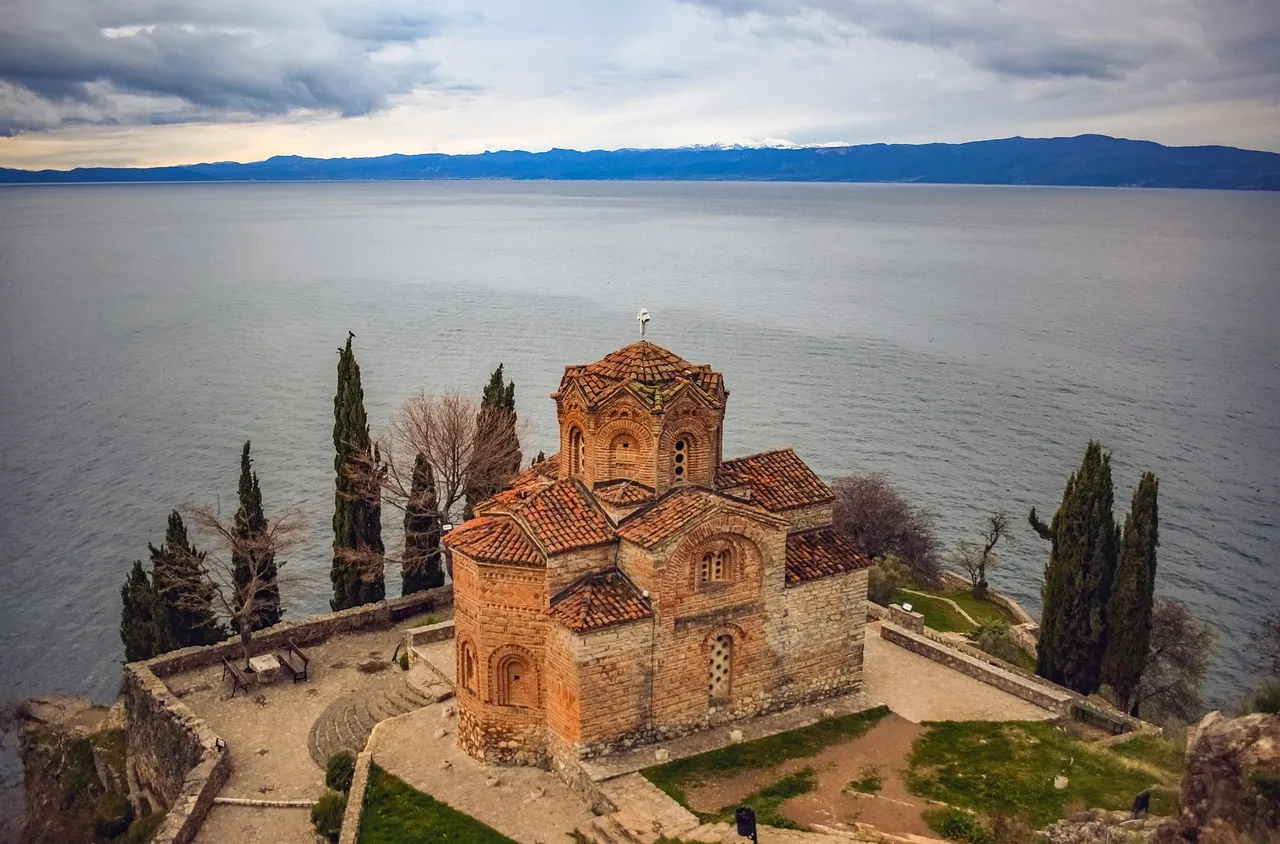 Охридското езеро е застрашено от замърсяване