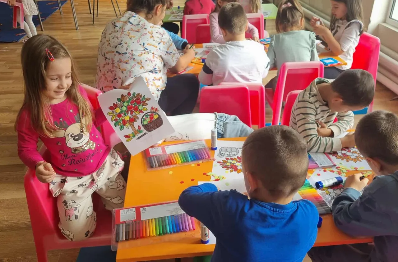 Детска работилница по приложни изкуства привлича малки творци в Рила