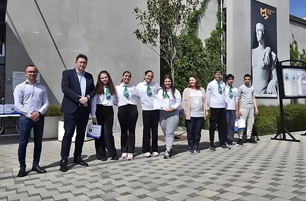 Кметът на Петрич награди победителите в турнир за 150 години от Априлското въстание