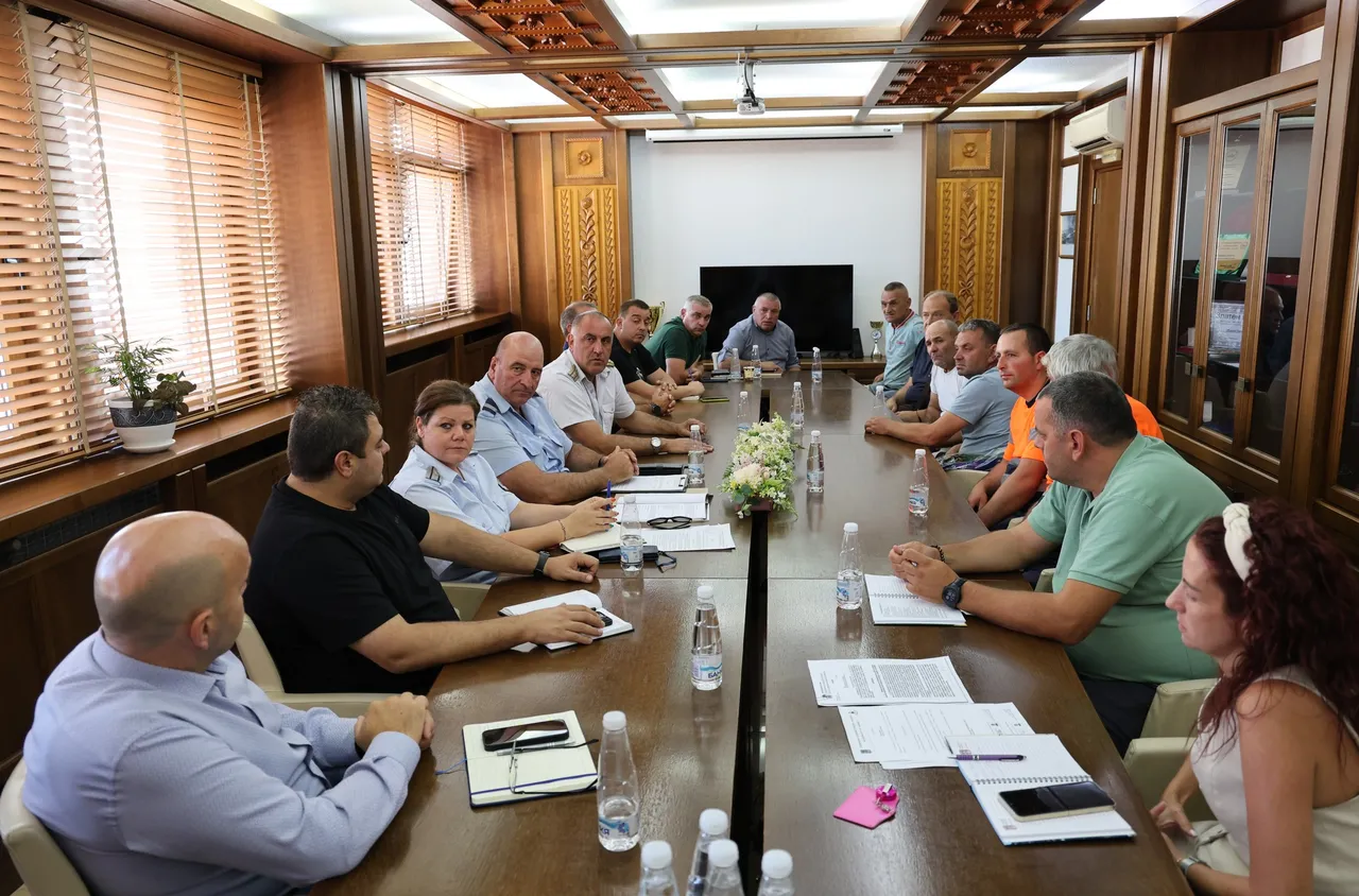 Свикаха работна среща в Банско заради риска от пожари