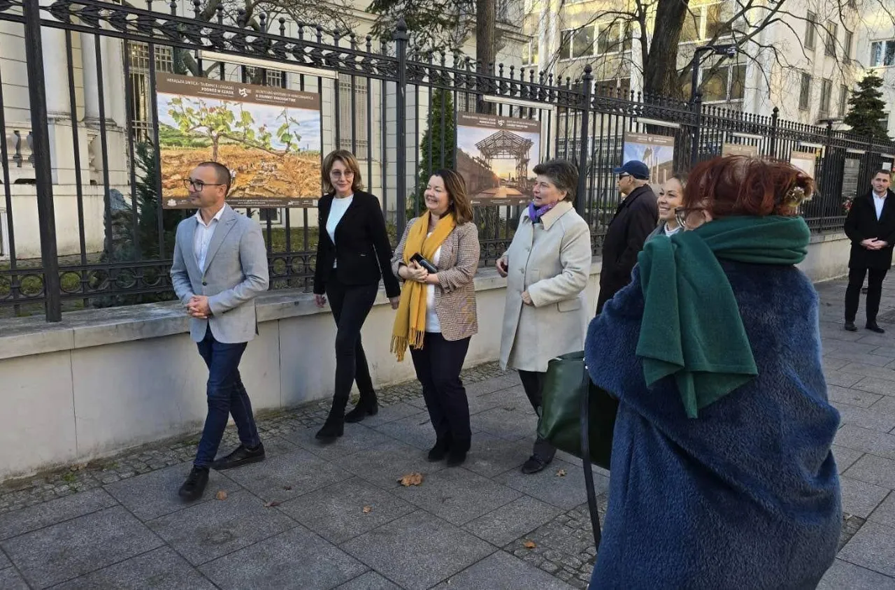 Природните дадености на Петрич и региона бяха представени във Варшава