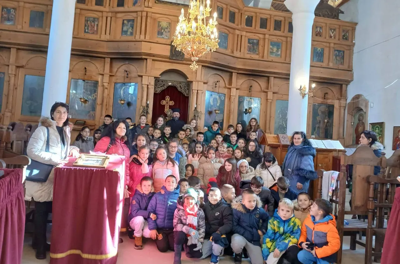 Урок по вяра и добродетели в храм "Успение Богородично" в Хаджидимово