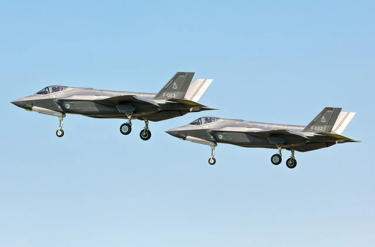 Румъния купува от САЩ изтребители F-35