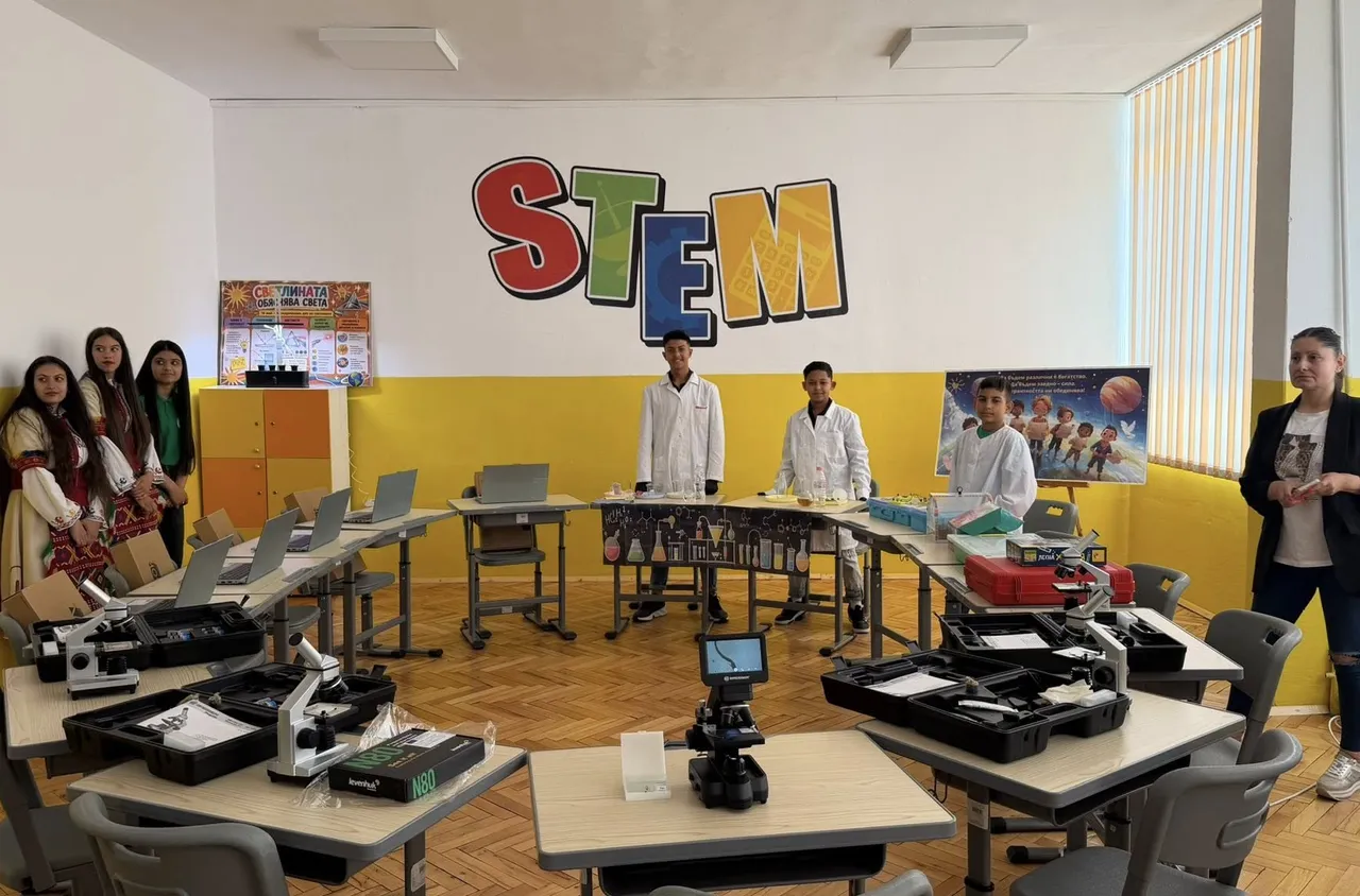 Откриха модерни STEM кабинети в училището в село Склаве