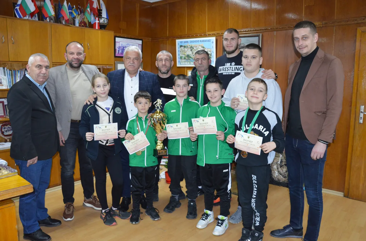 Младите надежди в спортната борба се срещнаха с ръководството на община Гоце Делчев