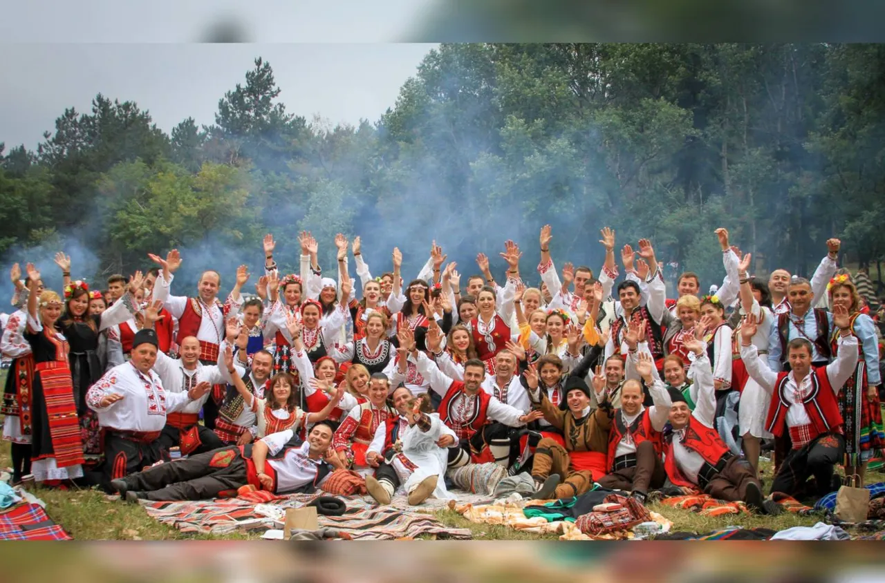 Започна  XVII – тото издание на  фестивала  за народната носия в Жеравна