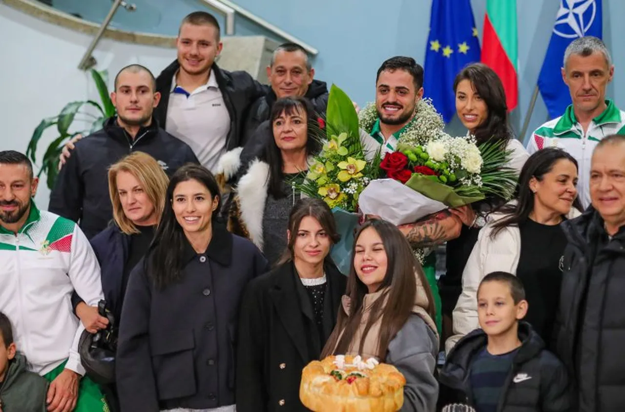 Карлос Насар се завърна с третата си световна титла