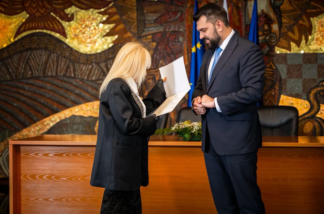 Лили Иванова бе удостоена със "Златна лаврова клонка"