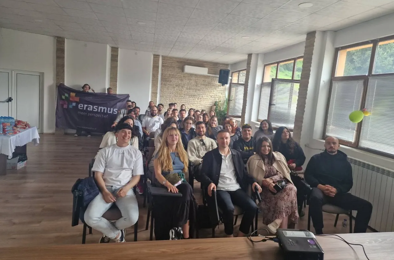 Младежи от 7 държави посетиха Белица