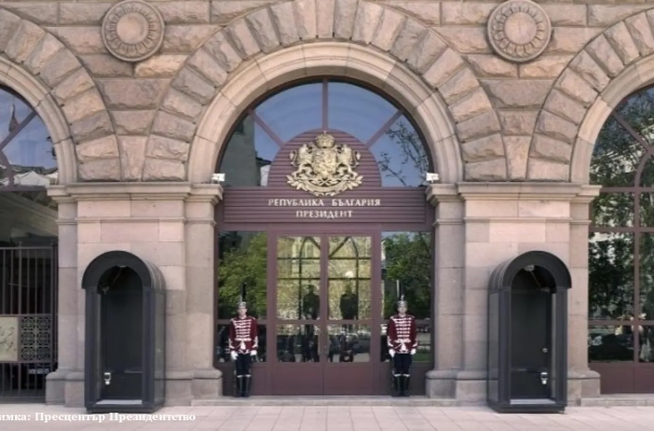 Президентът започва консултации за ново правителство