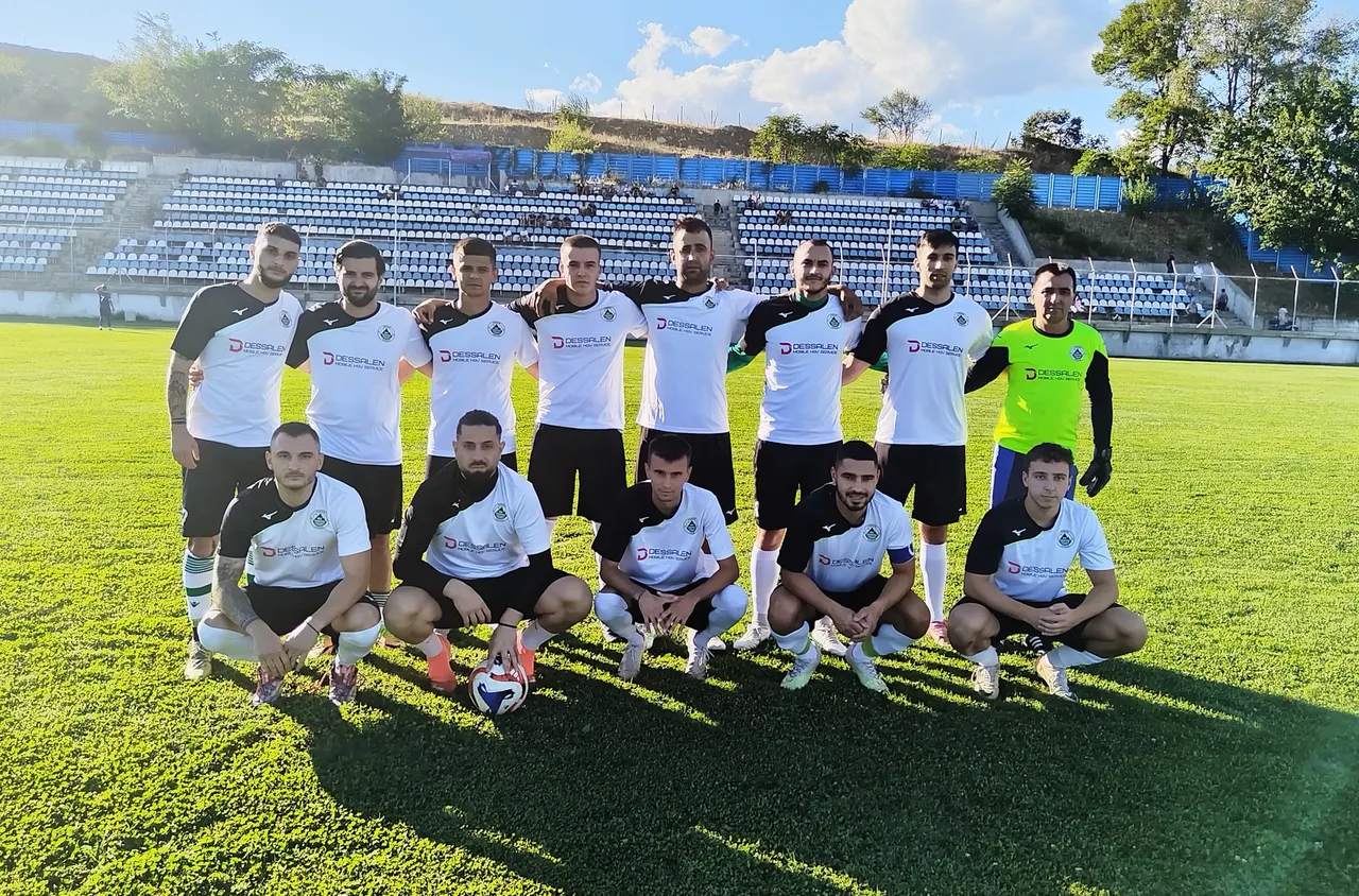 ФК "Перун" - Кресна с победа от 7 гола срещу ФК "Малеш"