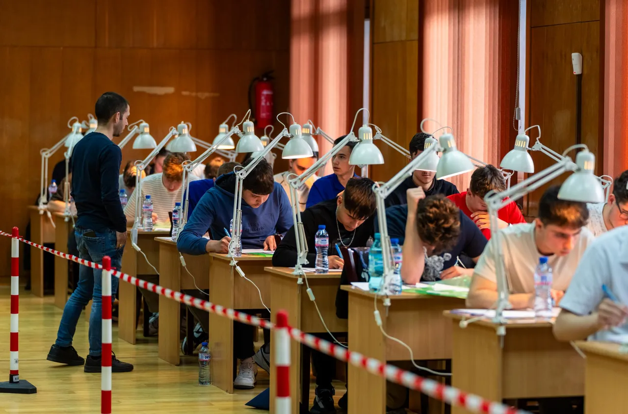 Банско посрещна елита на младите таланти в приложната електроника