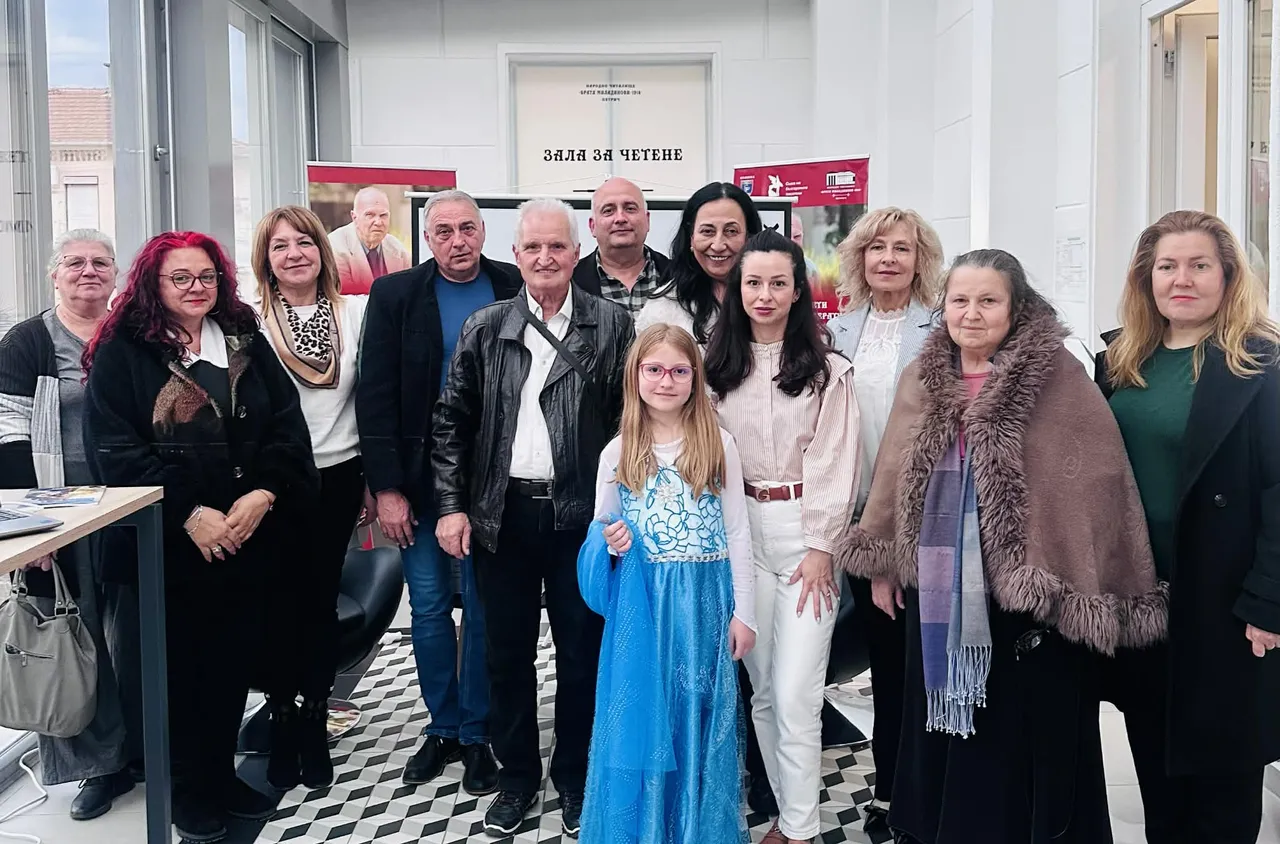 Слави Митов представи новата си книга в Петрич