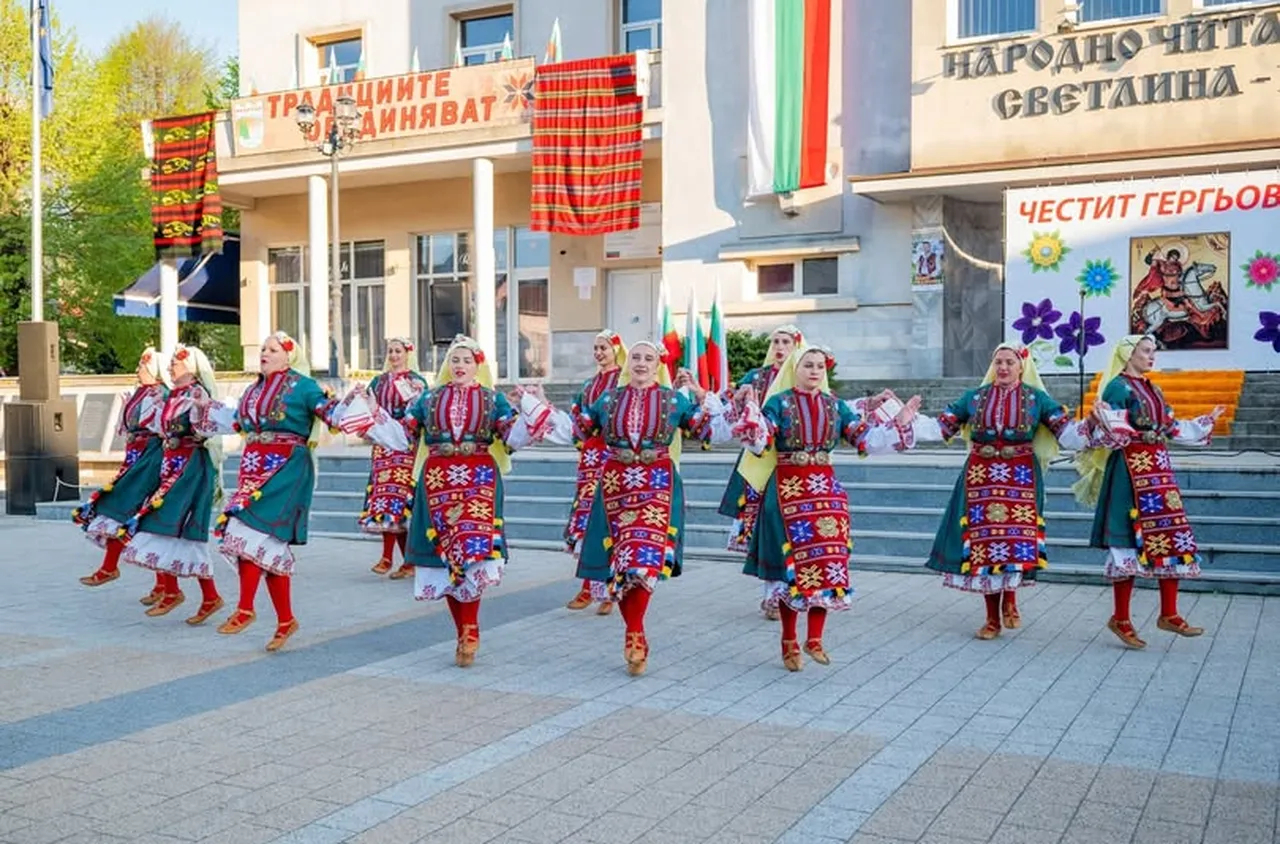 Кметът на Якоруда поздрави местните жители за Гергьовден и Едерлези