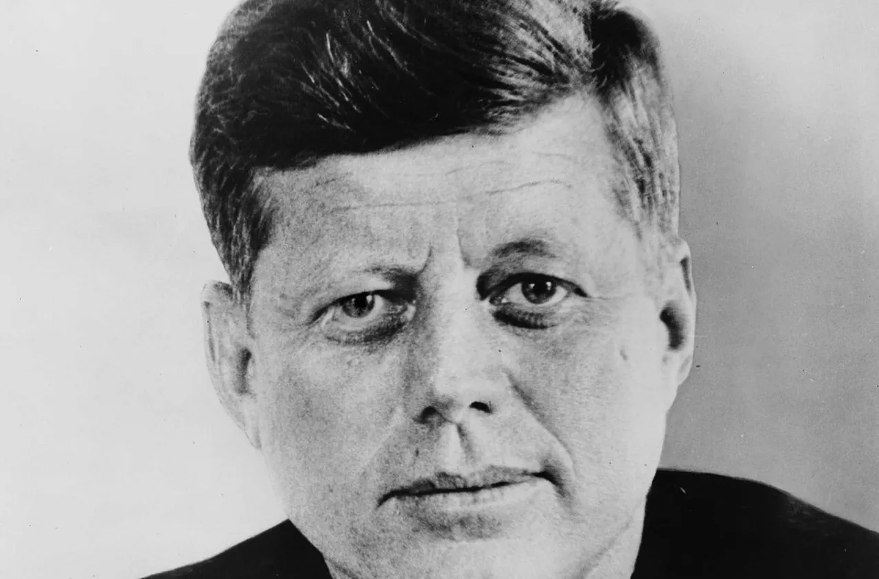 Разсекретиха хиляди страници за убийстовото на Кенеди