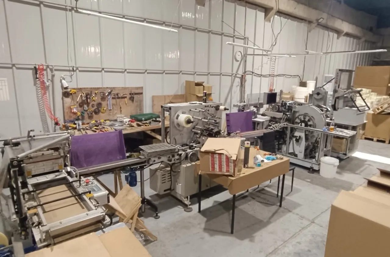 Разбиха нелегална фабрика за цигари в Дупница