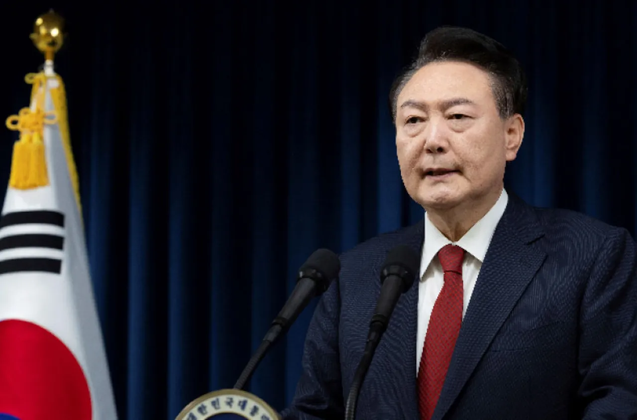 Южнокорейски съд издаде заповед за арест на сваления президент