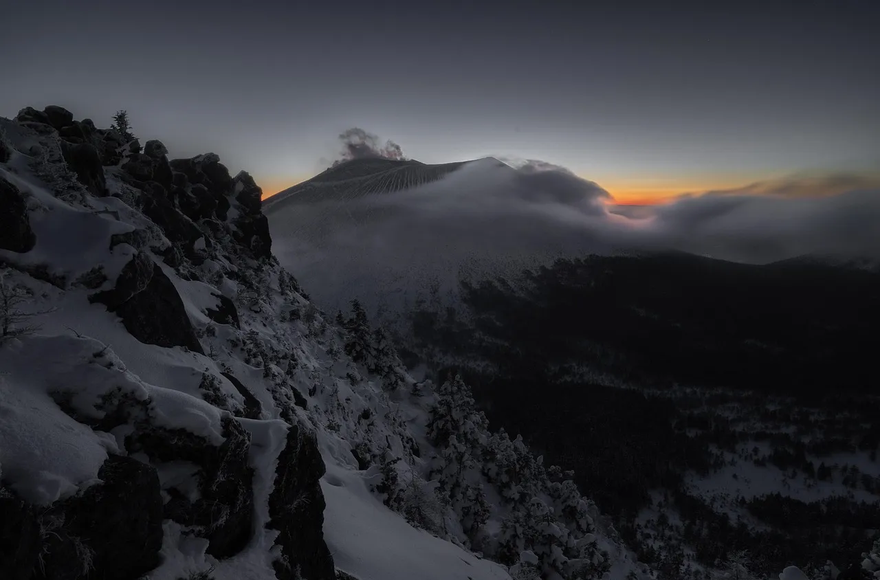 Вулкан в Аляска е пред изригване