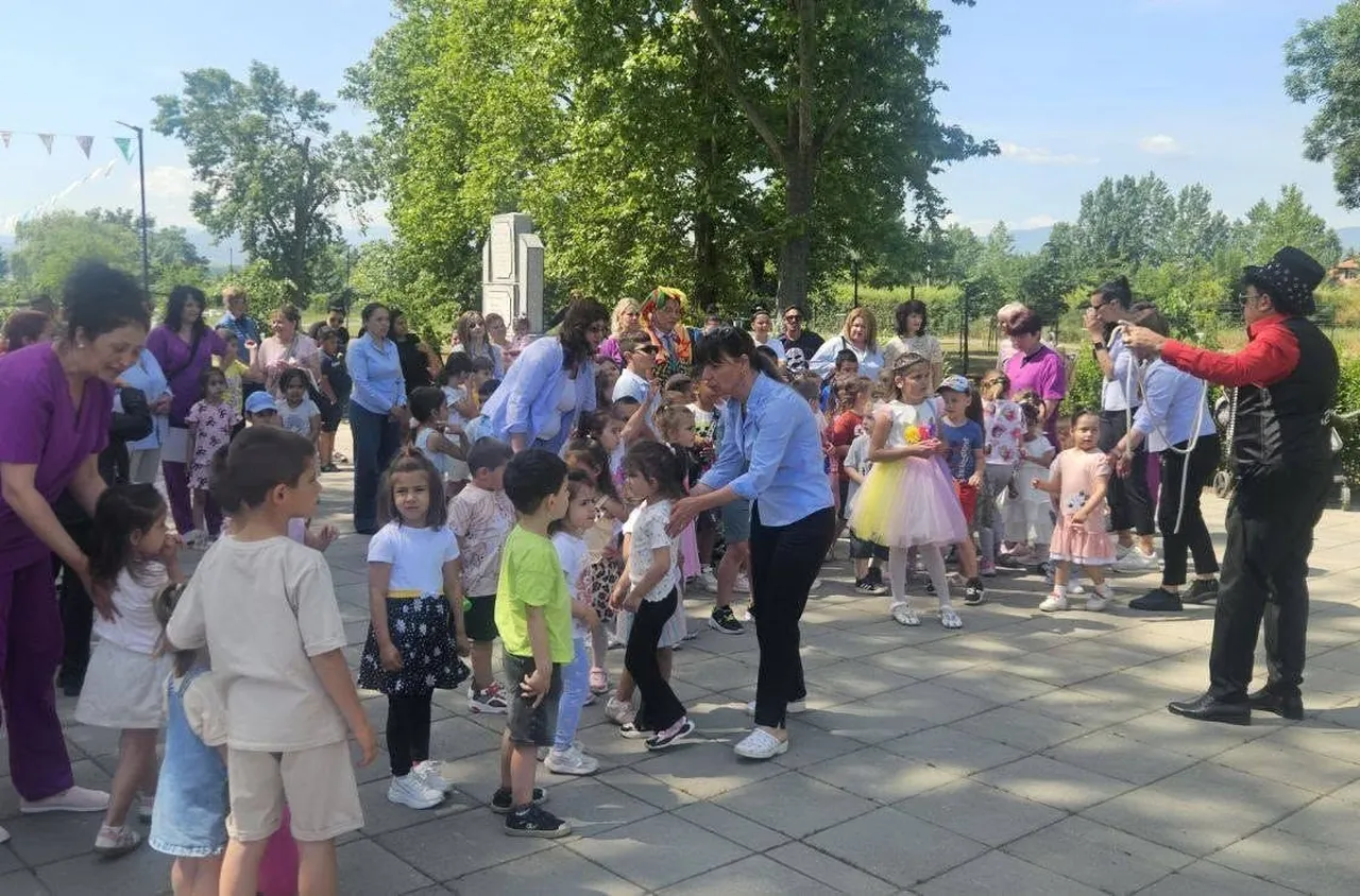 Кметът на Кочериново с послание по повод Международния ден на младежта