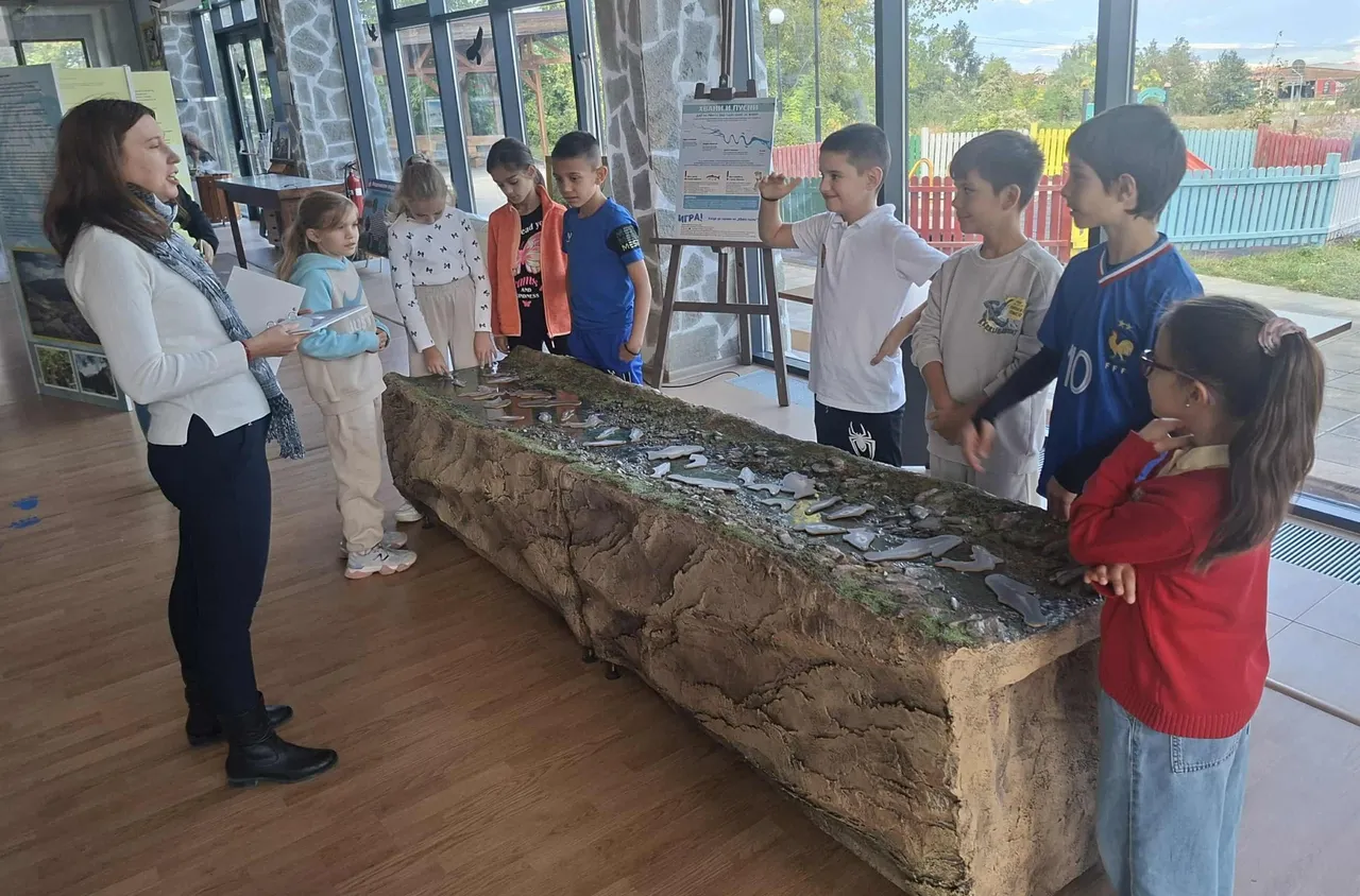 Ученици от Банско на образователна обиколка