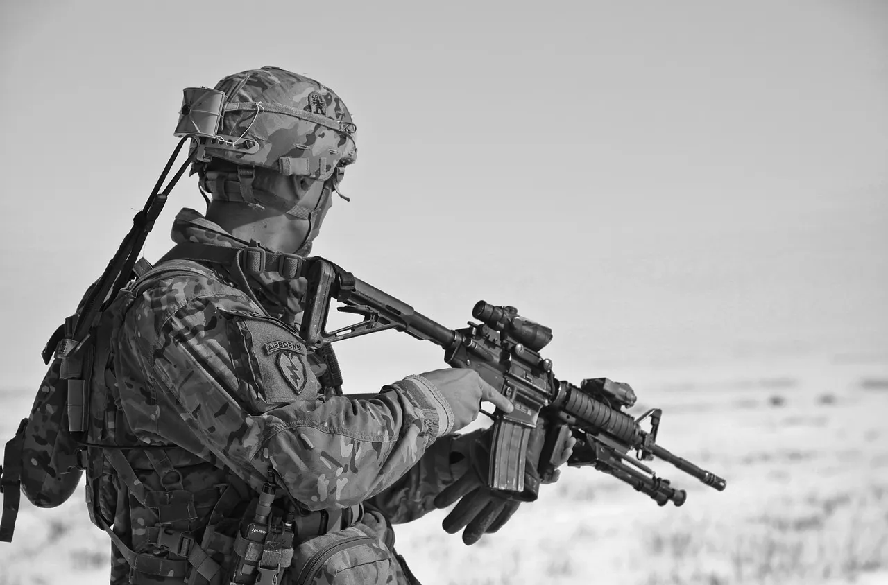 Гърция разкрива стимули за привличане на младите хора обратно във военните училища