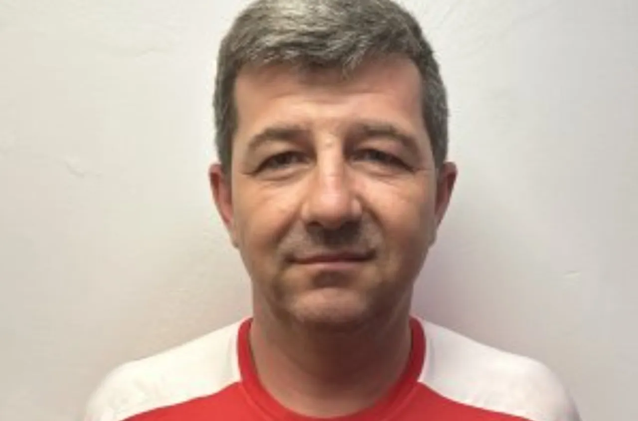 Марек се раздели с главния методист на ДЮШ Божидар Костадинов