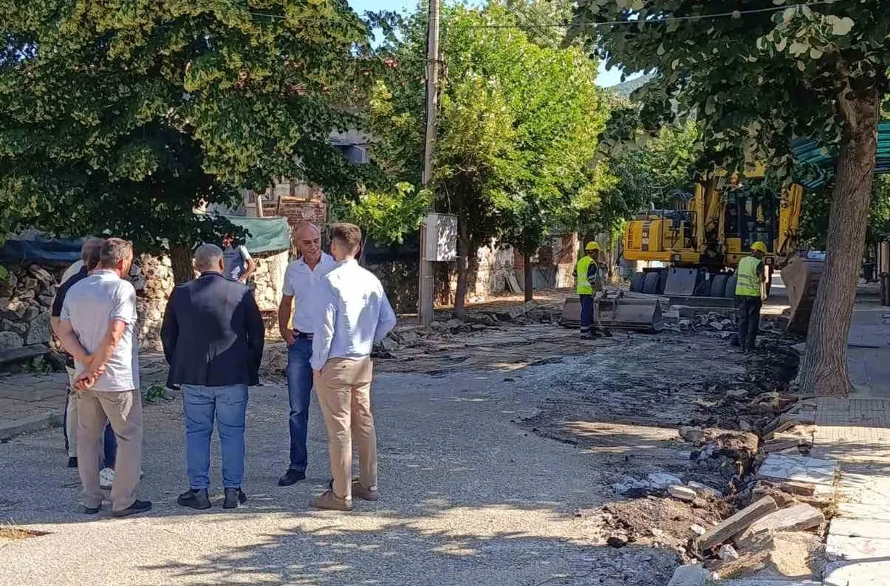 Обновяват улици и тротоари за над 2,2 млн. евро в Кресна