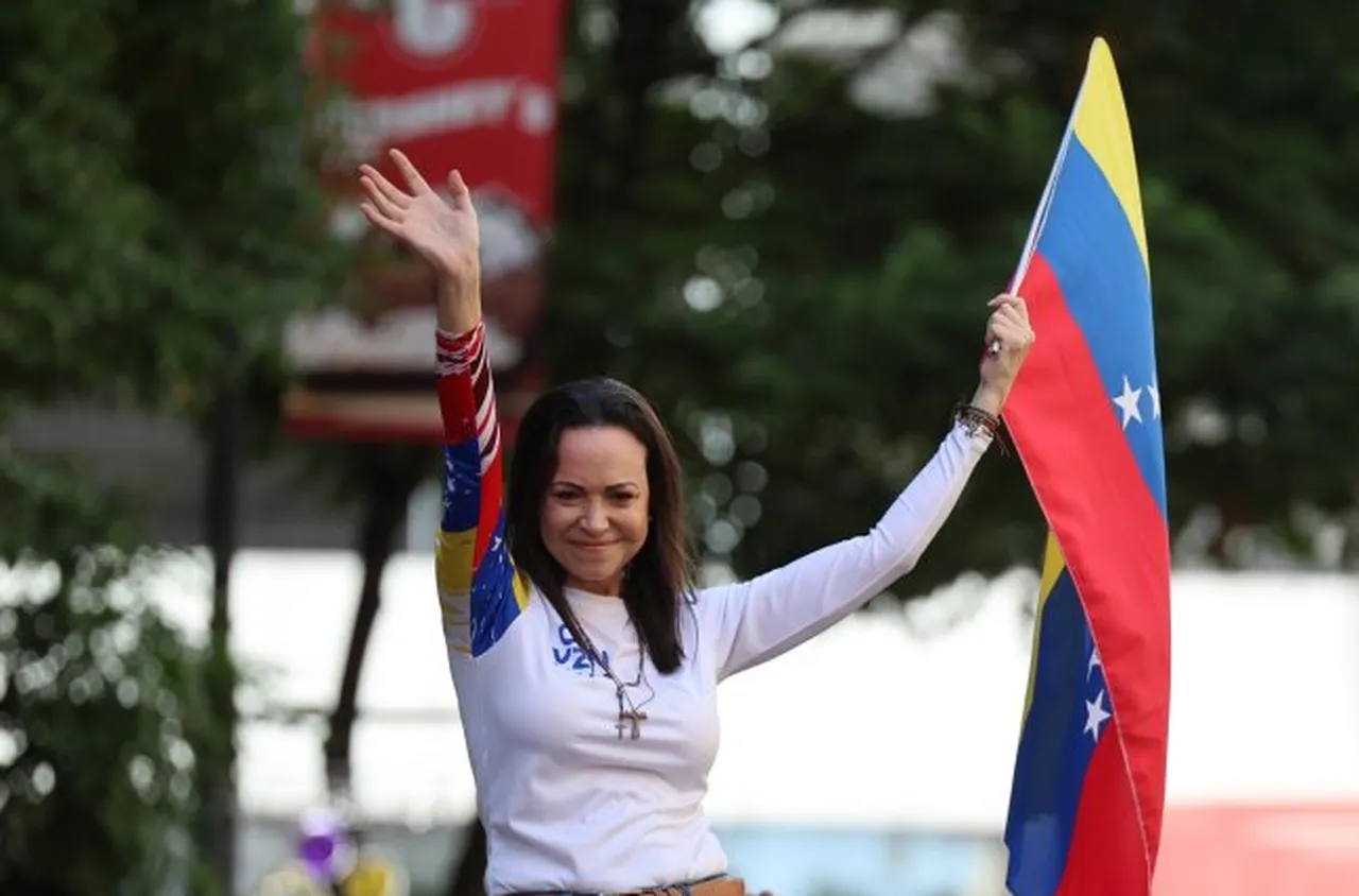 Венецуела затваря посолствата си в Норвегия и Австралия