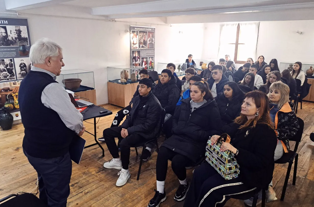 Дискусия в Разлог за 150 години от Априлското въстание