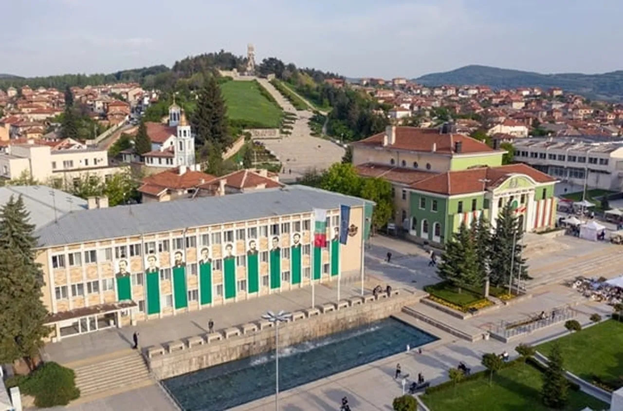 И тази година връчиха стипендията "Проф. Марин Дринов" в Панагюрище