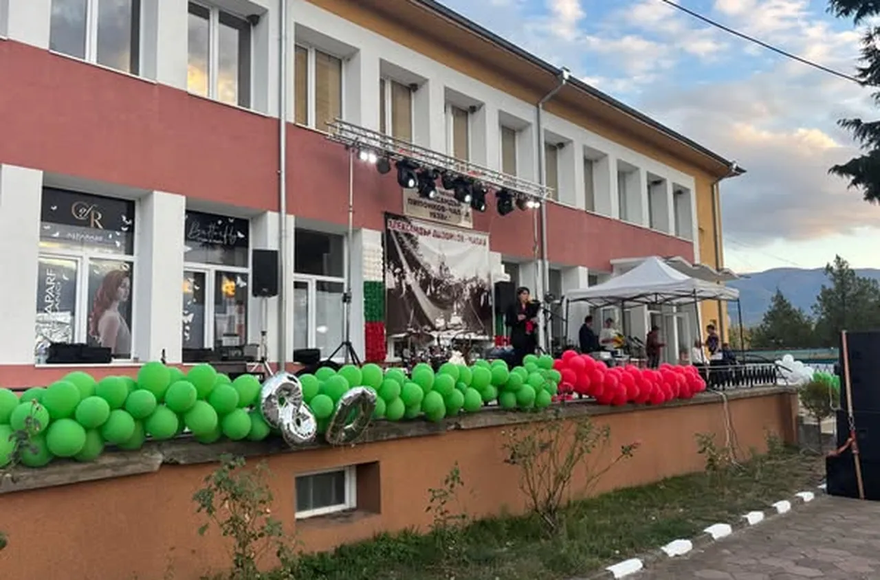 Село Дъбравите празнува с музика и настроение